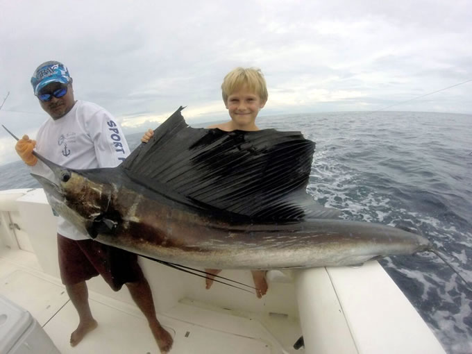 offshore fishing manuel antonio
