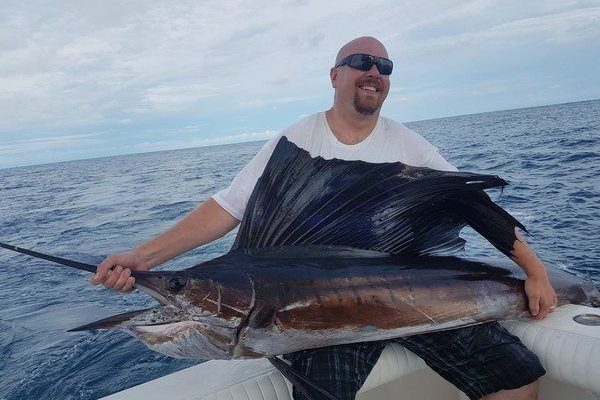 a guided quepos costa rica fishing charter