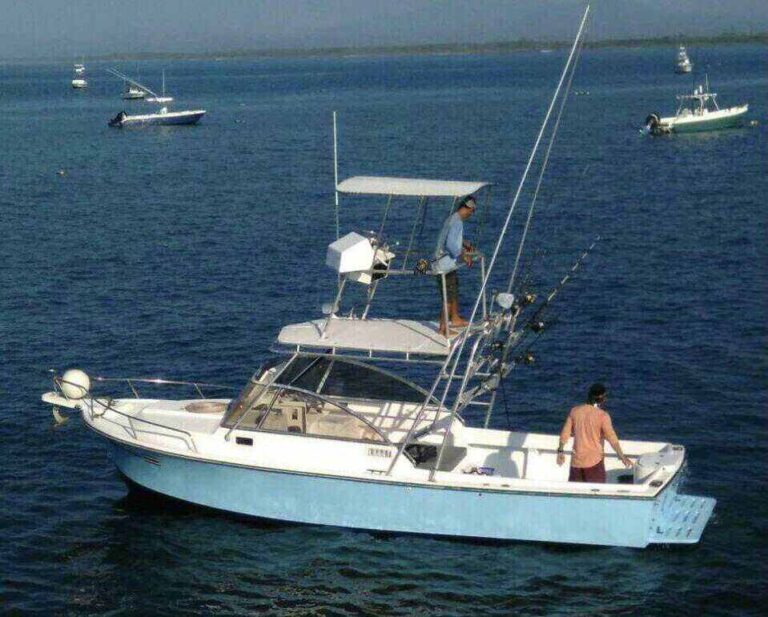 Quepos Charter Boats Best Quepos Fishing Crew & Captain