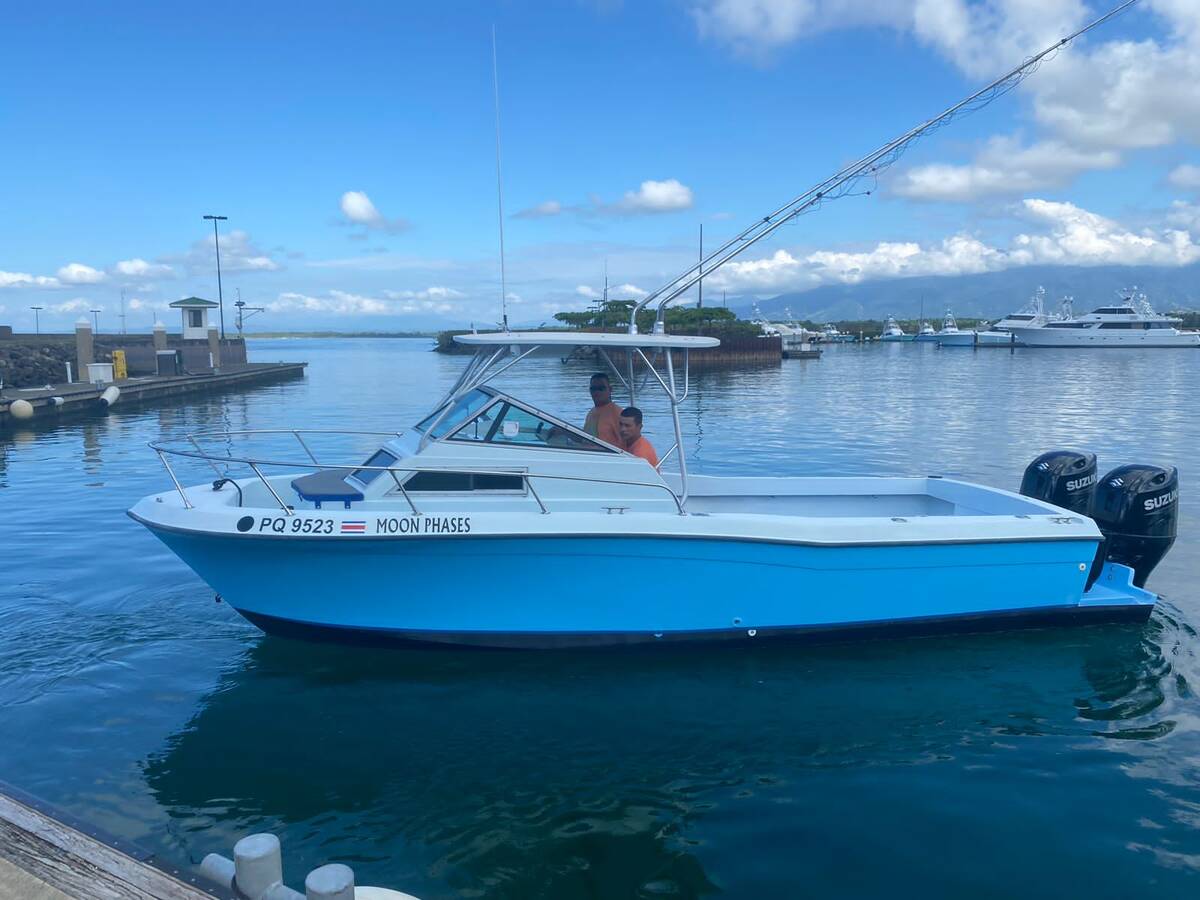 quepos fishing charter boats