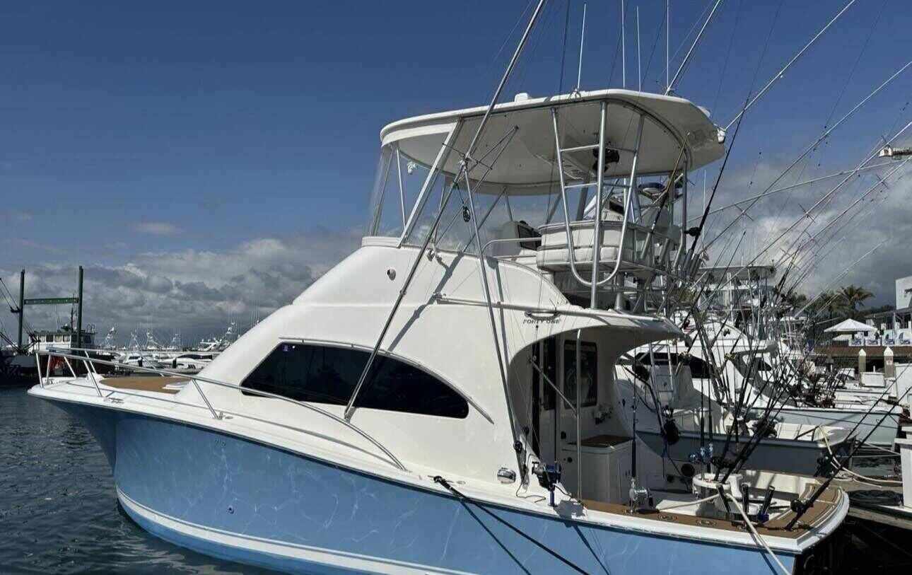quepos fishing charter boats