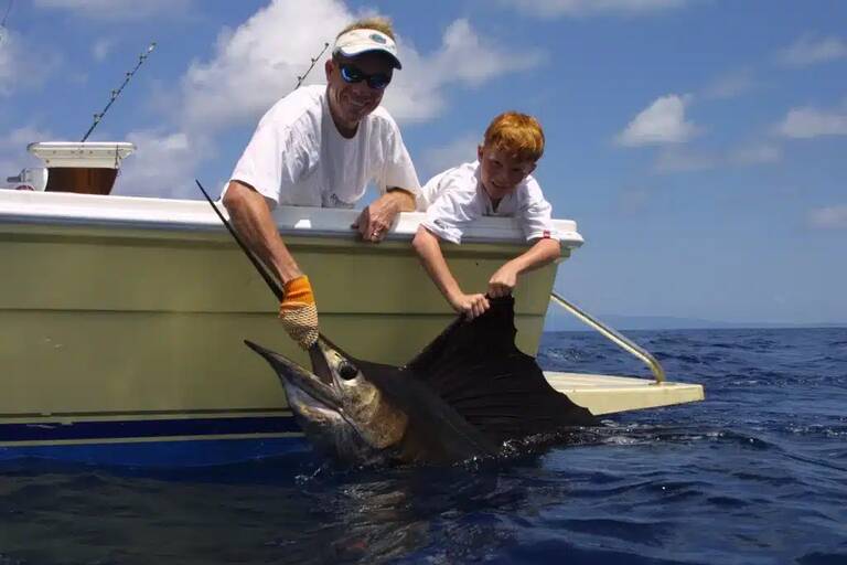 manuel antonio offshore fishing charters quepos costa rica full day and 3/4 day
